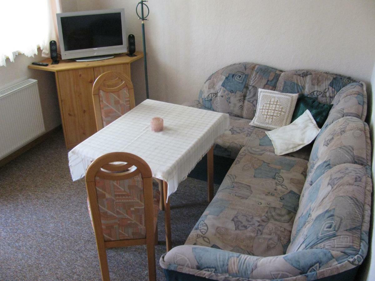 Ferienwohnung Anjadina Storkow  Εξωτερικό φωτογραφία